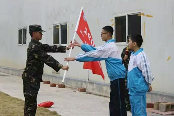 湖南華億生態(tài)農(nóng)業(yè)發(fā)展有限責(zé)任公司,株洲農(nóng)家樂(lè),湖南戶(hù)外拓展,株洲哪里好玩,自助燒烤,露營(yíng),會(huì)議團(tuán)體接待