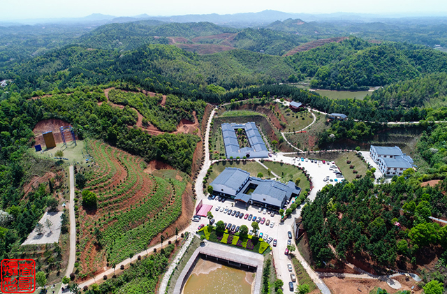 湖南華億生態(tài)農(nóng)業(yè)發(fā)展有限責(zé)任公司,株洲農(nóng)家樂,湖南戶外拓展,株洲哪里好玩,自助燒烤,露營,會(huì)議團(tuán)體接待