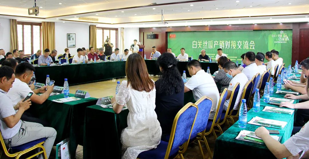 戶外拓展,自助燒烤,露營,會議團體接待，團建，
